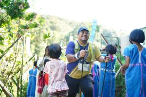 BIB: 917
                            <button type="button" onclick="openModal(19039968)" class="btn btn-primary btn-sm float-right btn-popup" data-toggle="modal" data-target=".modal-high-quality">
                        <i class="fas fa-shopping-cart"></i> Add to Cart
                    </button>
                                            <button type="button" onclick="isThisMe(19039968, true)" class="btn btn-success btn-sm float-right btn-popup btn-isme hidden" data-toggle="tooltip" data-placement="bottom" title="นี่คือรูปของคุณใช่ไหม คลิกที่นี่เพื่อเอาเข้าอัลบั้ม">
                        <i class="fas fa-plus"></i> Add to album
                    </button>
                    <button type="button" onclick="isThisMe(19039968, false)" class="btn btn-warning btn-sm float-right btn-popup btn-isnotme hidden">
                        <i class="fas fa-ban"></i> Remove from album
                    </button>